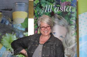 1911224_10202085192834642_5187164713068463165_o